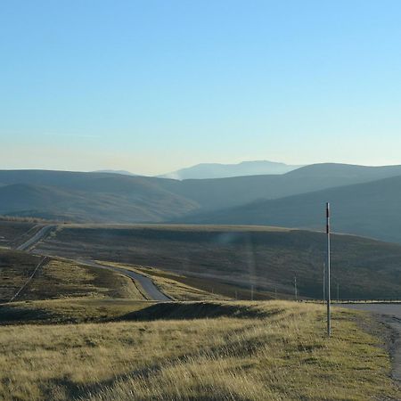 Villa Mountain View Tomintoul Exterior foto